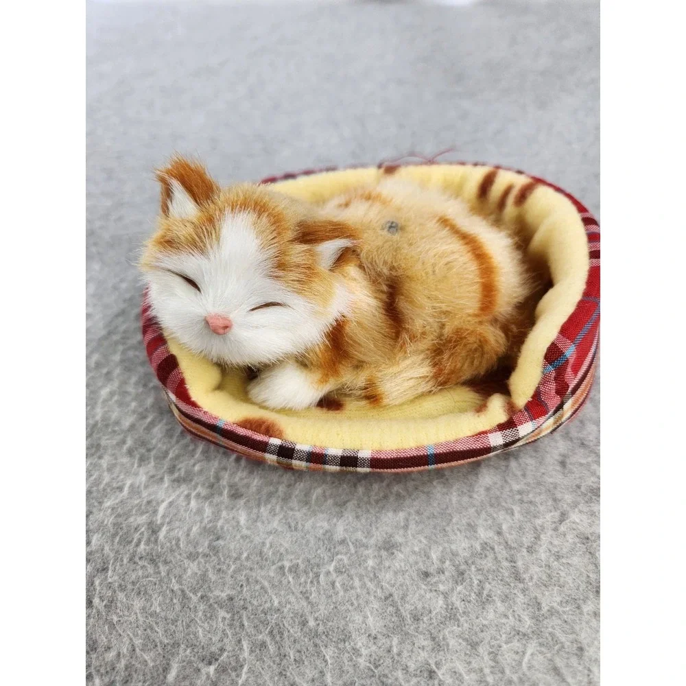 Cat Kitten Plush Fur Small‎ Kitty Sleeping Pink Nose Basket Bed Snores Purrs